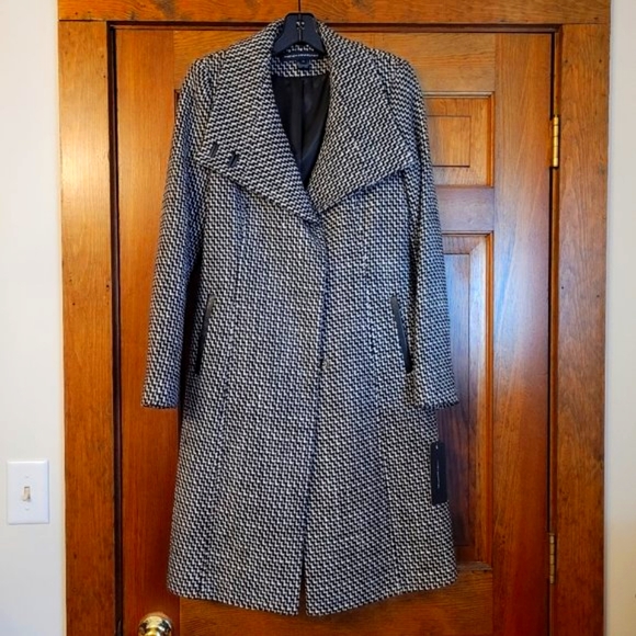 NWT French Connection Faux Fur-Trim Houndstooth Tweed Black & White Coat Size XS - Picture 2 of 7